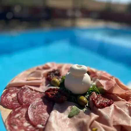 Villa Radiosa With Private Fenced Pool & Hdro-massage Leggete L'informazioni Sull'host Please Read Host Info *
