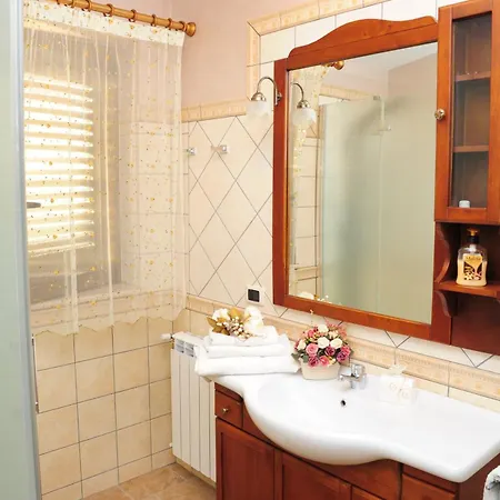Radiosa With Private Fenced Pool & Hdro-massage Leggete L'informazioni Sull'host Please Read Host Info Villa Favara