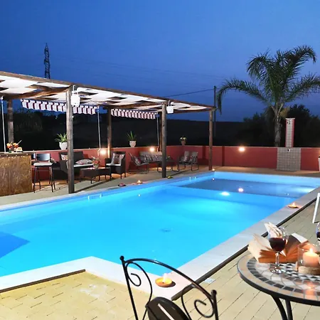 Radiosa With Private Fenced Pool & Hdro-massage Leggete L'informazioni Sull'host Please Read Host Info Villa